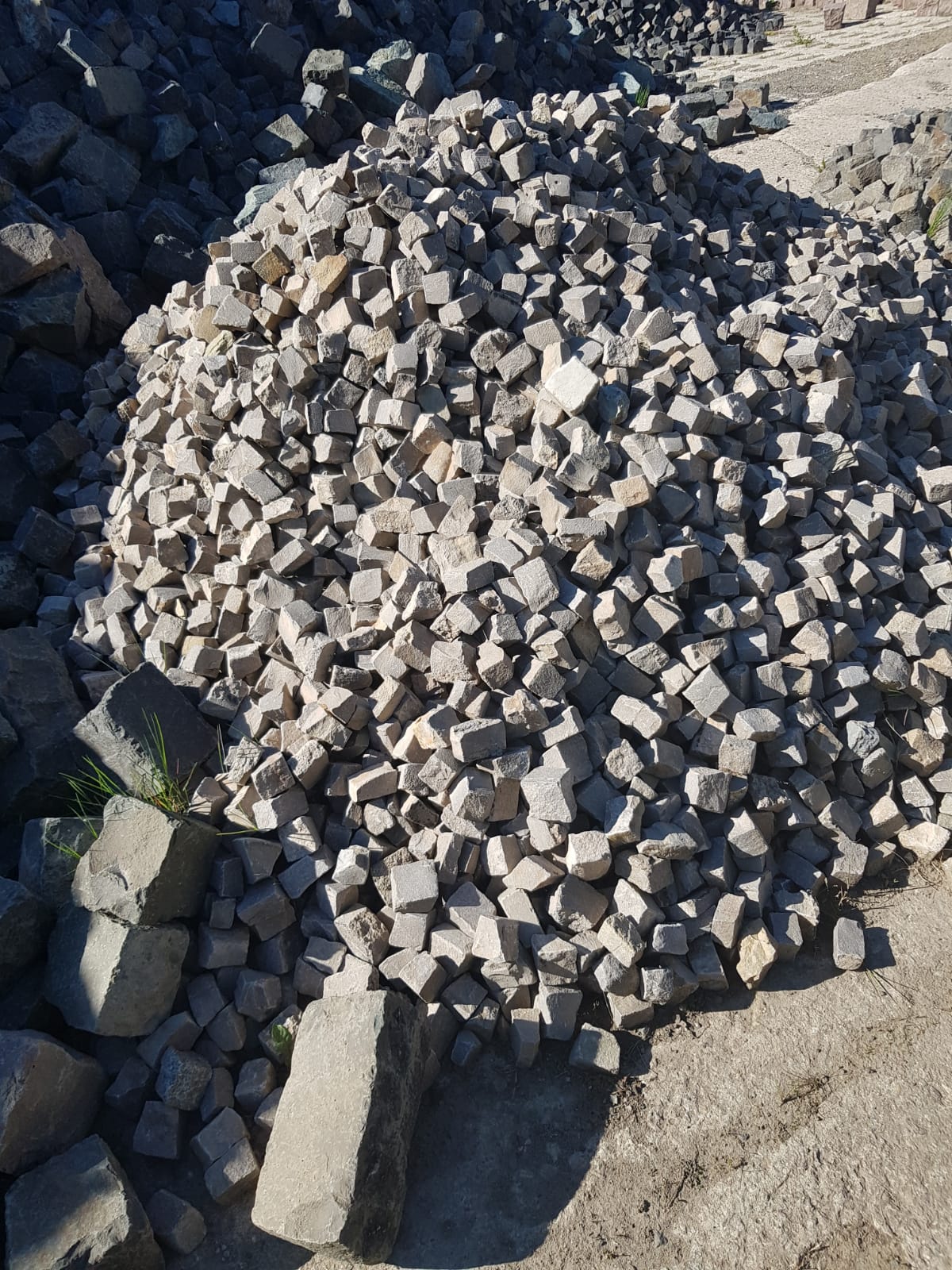 Muschelkalk Mosaikpflaster (4/6cm), gebraucht Bild 6